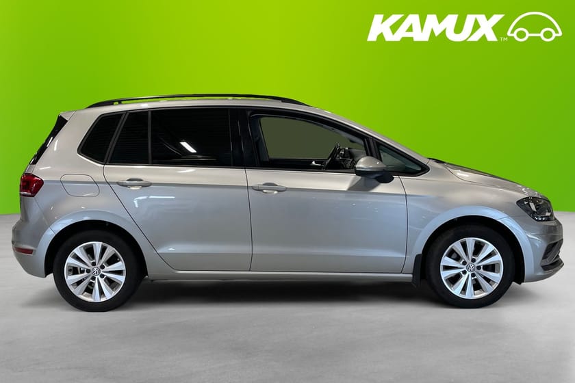 Bild 2 av Volkswagen Golf Sportsvan 1.0 TSI Kamera adaptiv farth 110hk