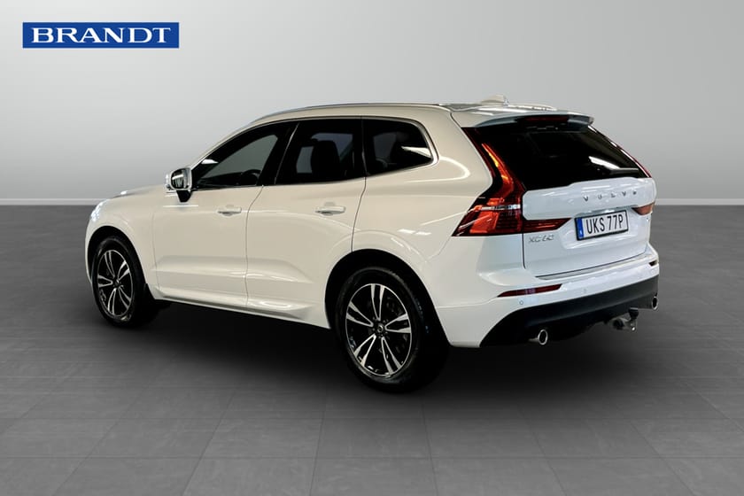 Bild 2 av Volvo XC60 T5 Momentum Advanced SE