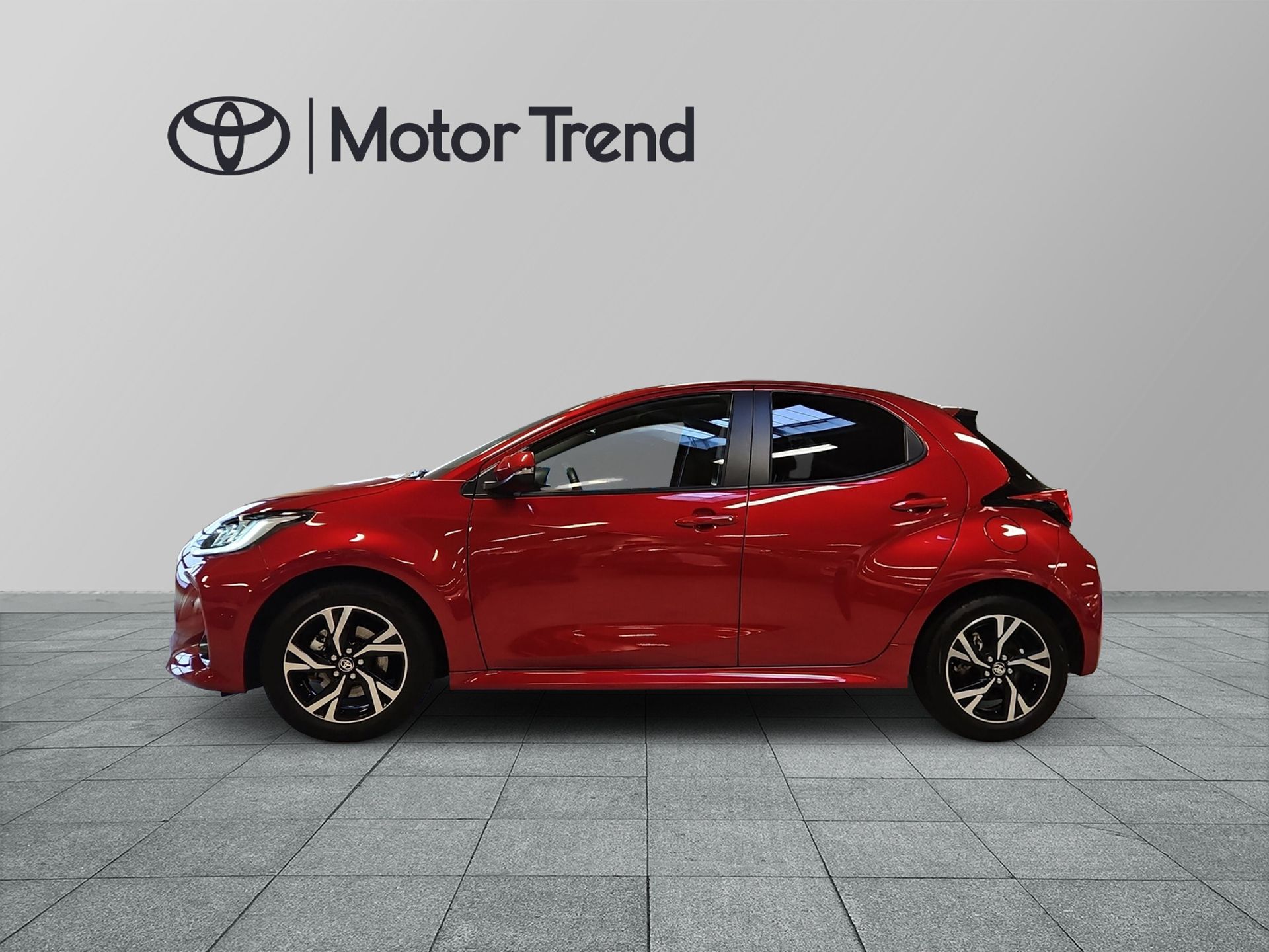 Toyota Yaris 1,5 HYBRID 115 ACTIVE PLUS 2025, bild 3/10