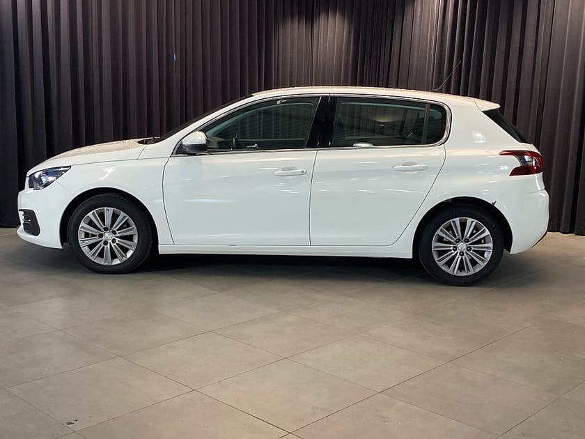 Bild 3 av Peugeot 308 1.2 PureTech 130 AUT Allure