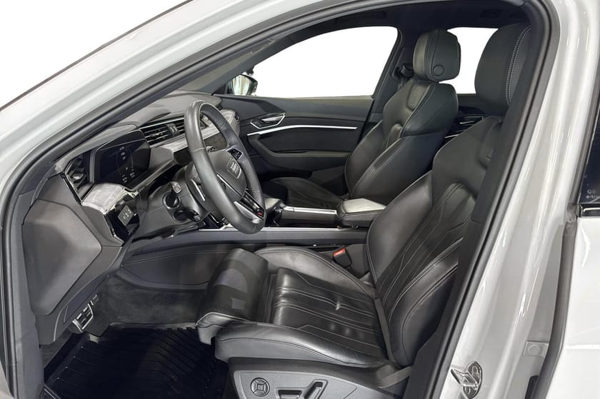 Bilde 5 av Audi Q8 55 e-tron quattro advanced plus