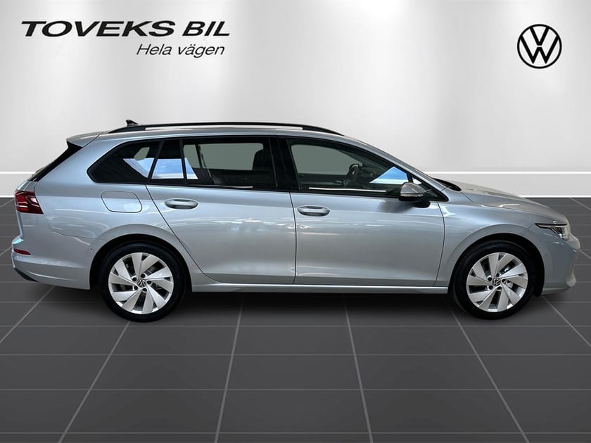 Bild 2 av Volkswagen Golf Sportscombi LIFE 1,5 ETSI 150 HK DSG7