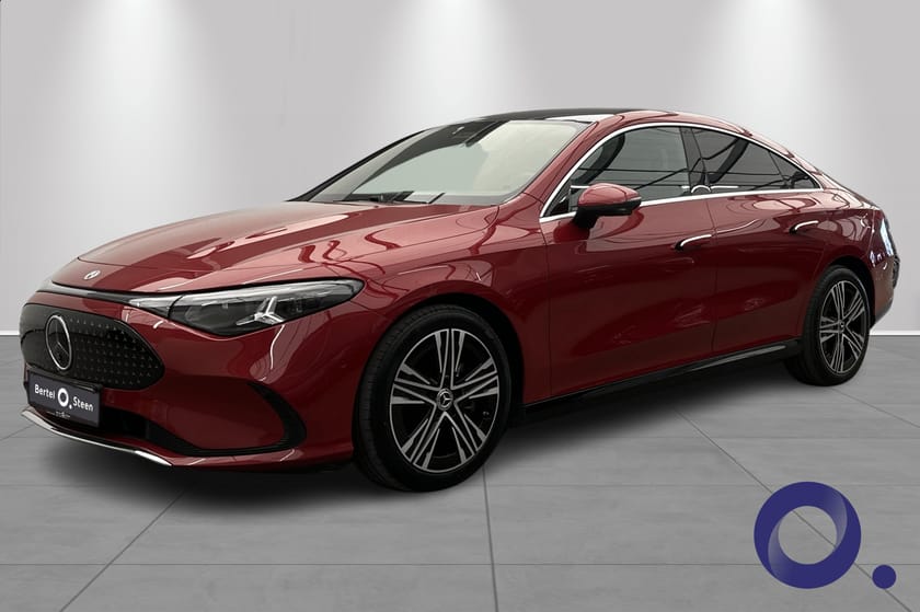 Bilde 2 av Mercedes-Benz CLA 350 4MATIC Premium/Panorama/Kjøreassist, Godt utstyrt!