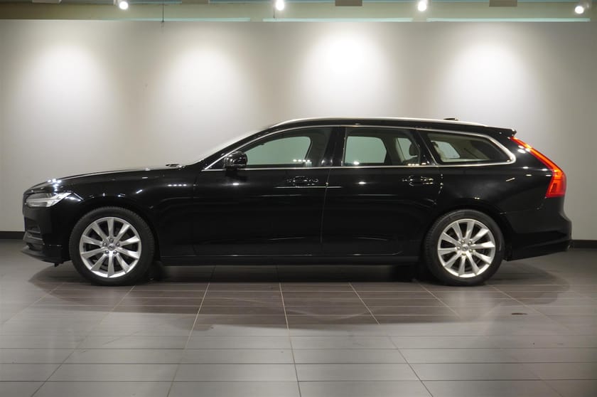 Bild 3 av Volvo V90 D5 AWD Busi Adv Navi Fartpilot Drag