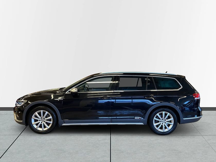 Bild 4 av Volkswagen Passat Alltrack 2.0 TDI 240HK 4M Drag/Kamera/MoK/D-Värm/SoV