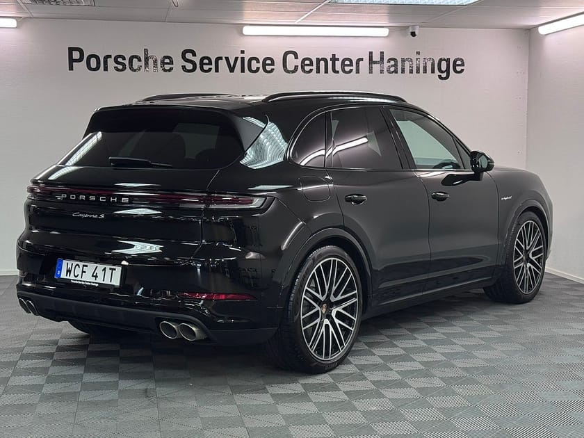 Bild 2 av Porsche Cayenne S E-Hybrid 
