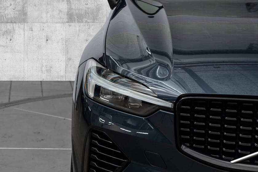 Bilde 5 av Volvo XC60 T6 AWD Plug In Hybrid Plus Dark 350Hk. Hengerfeste!