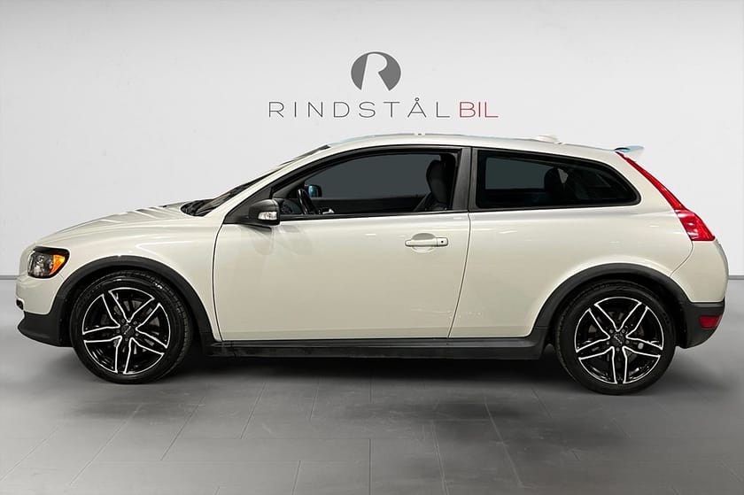 Bild 4 av Volvo C30 T5 220 HK AUT KINETIC M&K DELLÄDER KAMREM BYTT 14998MIL