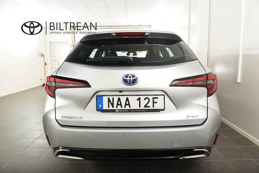Bild 4 av Toyota Corolla Touring Sports Hybrid 1,8 Elhybrid Kombi 140hk