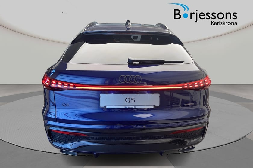 Bild 5 av Audi Q5 Sportback e-hybrid quattro 270 KW S TRONIC