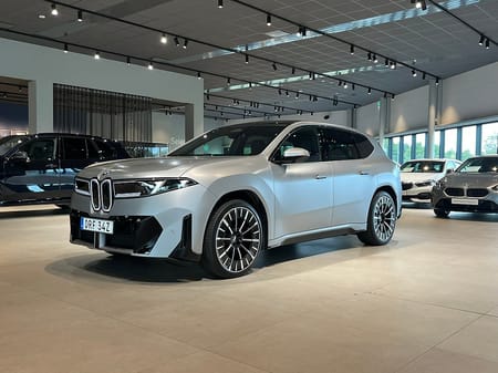 BMW iX3 50 xDrive M Sport Supercharged Pano D/A Plus H/K Drag