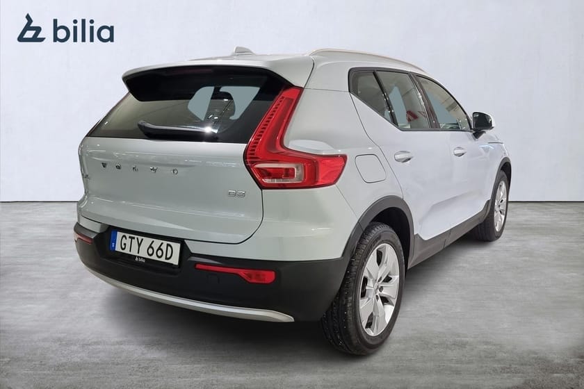 Bild 4 av Volvo XC40 D3 FWD Momentum Edition Navi Rattvärme