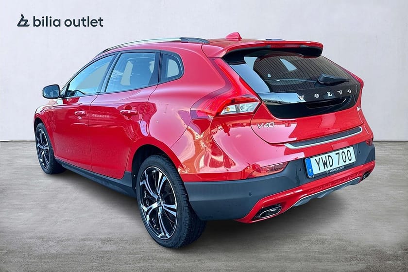 Bild 4 av Volvo V40 Cross Country T3 Kinetic 152hk Värmare Panorama Klimatpaket VOC