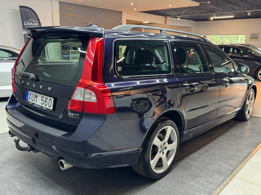 Bild 5 av Volvo V70 2.5FT R-Design