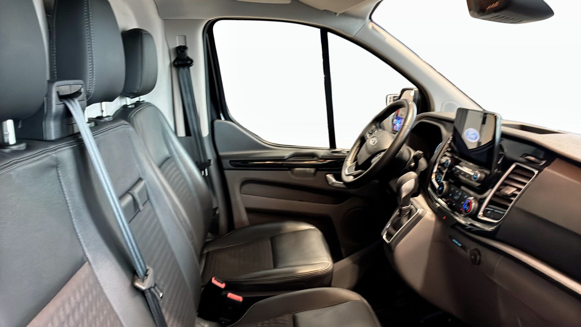 Ford Transit Custom 2023, bild 3/9