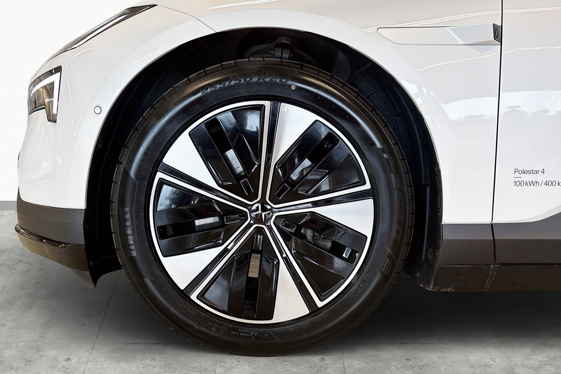 Polestar 4 Long Range 2026, bild 6/10