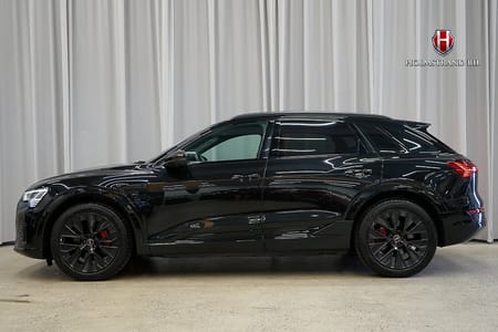 Audi Q8 50 e-tron quattro q8-e-tron S Line Selection SE SPEC Pano Drag