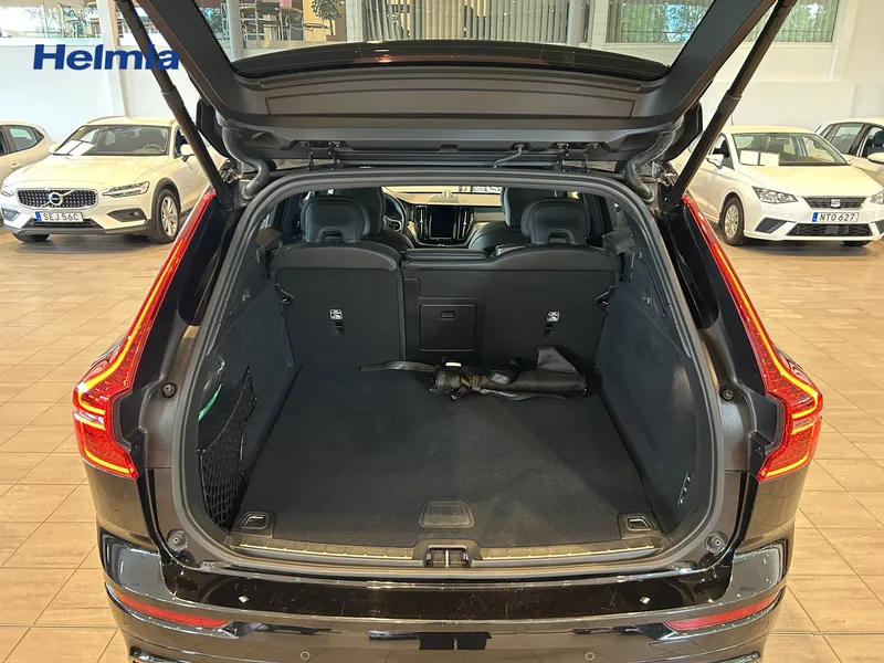 Bild 13 av 14 – Volvo XC60 T8 Ultra Black Edition