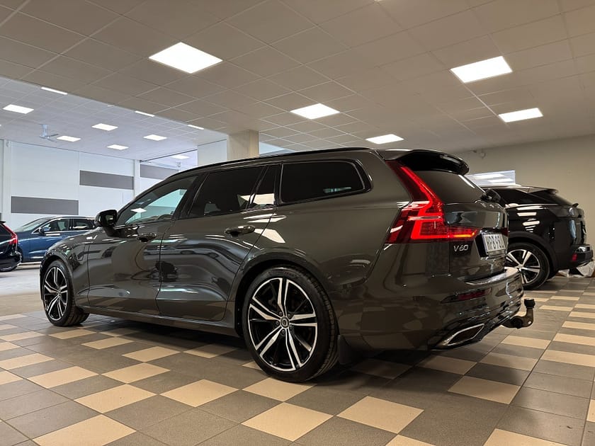 Bild 5 av Volvo V60 Recharge T6 AWD R-Design 360° Kam H/K 350 Hk CarPlay