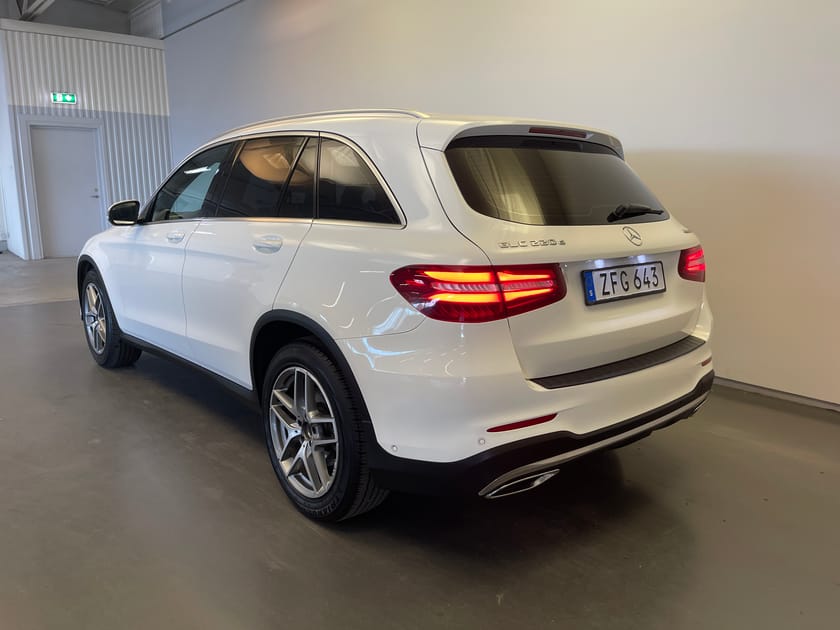Bild 3 av Mercedes-Benz GLC 220 d 4MATIC 