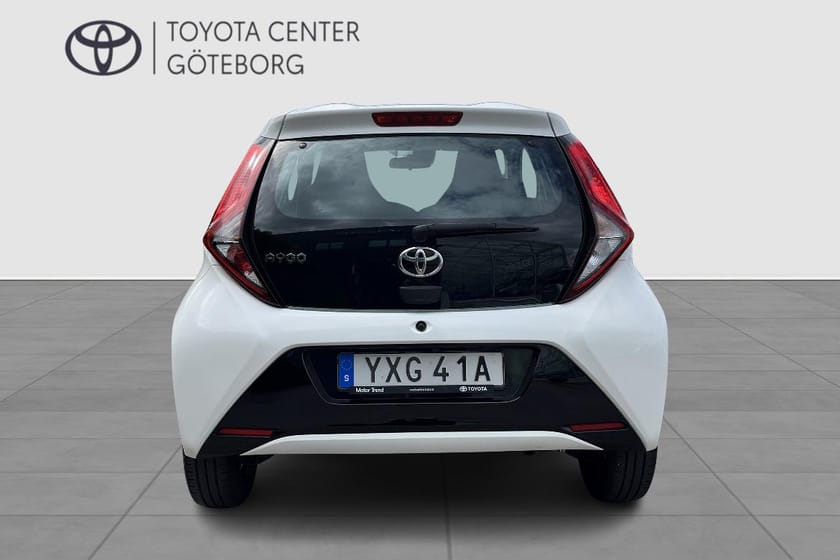Bild 5 av Toyota Aygo 1,0 5D X-PLAY M