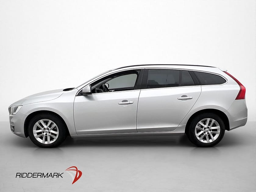 Bild 4 av Volvo V60 D4 190hk Momentum Värmare VOC Navi Välservad