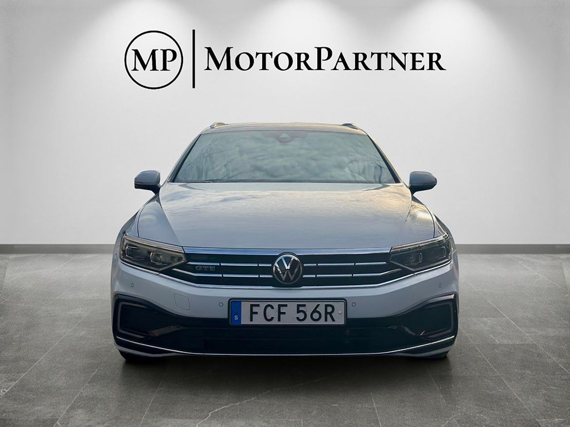 Volkswagen Passat Sportscombi GTE, bild 2 av 18