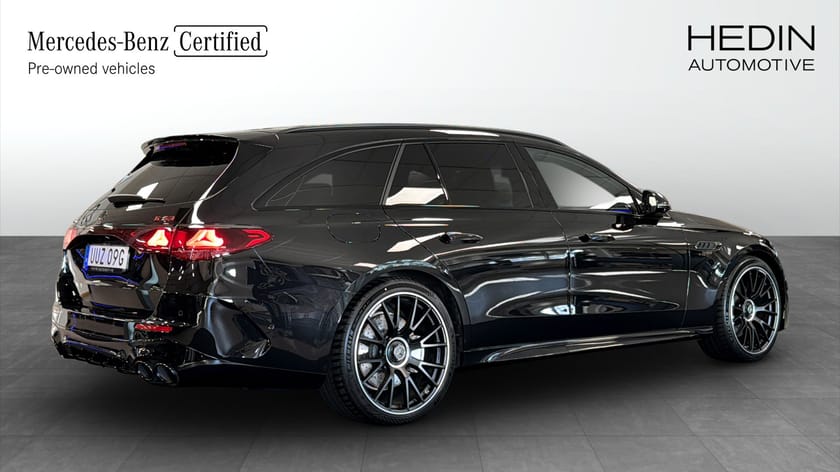Bild 2 av Mercedes-Benz AMG E 53 HYBRID T 4MATIC+