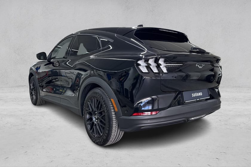 Bilde 3 av Ford Mustang Mach-E Standard Range RWD Inntil 440km Rekkevidde