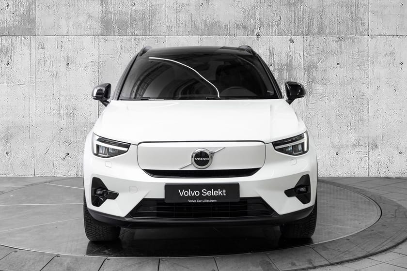 Bilde 3 av Volvo XC40 Recharge Twin motor El. Plus 408Hk. Hengerfeste!