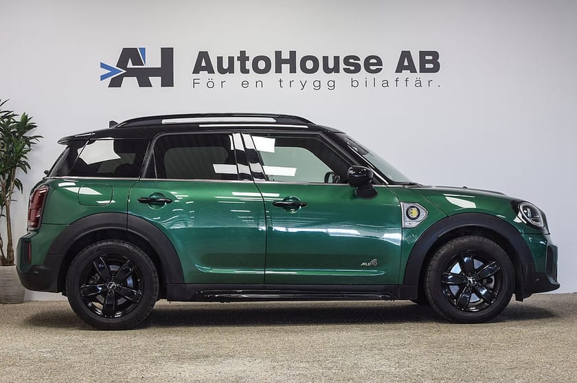 Bild 3 av MINI Countryman Cooper SE ALL4 220HK GPS CarPlay LED Garanti