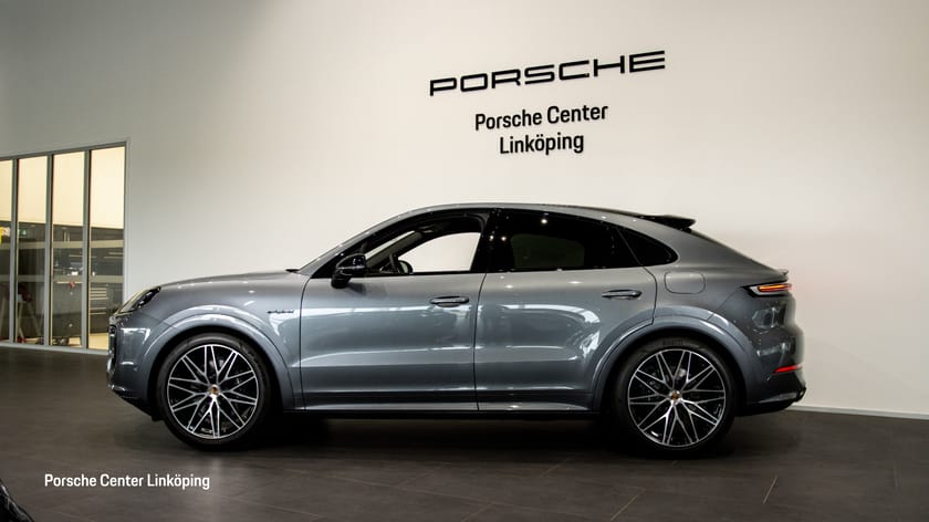 Bild 4 av Porsche Cayenne E-Hybrid Coupé Black Edition