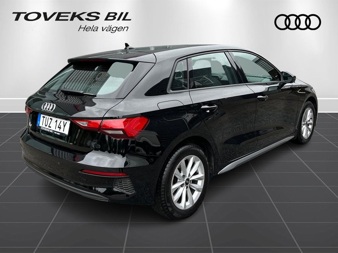 Audi Audi A3 Sportback 35 TFSI — bild 3