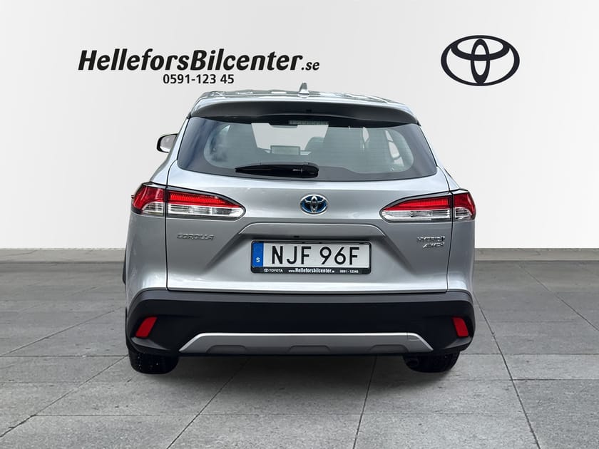 Bild 4 av Toyota Corolla Cross Hybrid AWD-i 2,0 Active Plus Motorv P-sensorer Vhjul