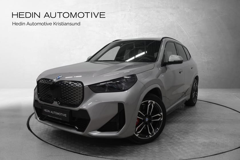 Bilde 1 av BMW iX1 xDrive30