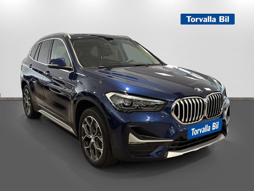 Bild 3 av BMW X1 xDrive20i xLine Automat Drag Navi Head-up Backkamera