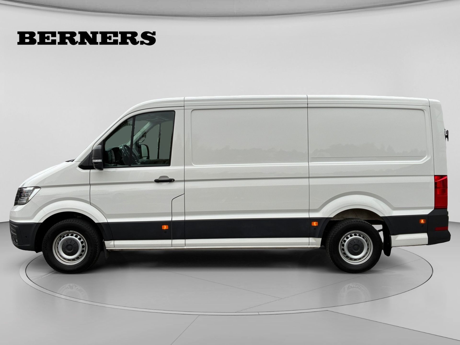 Volkswagen Crafter 2.0 4M Automat MOMS 2024, bild 2/10