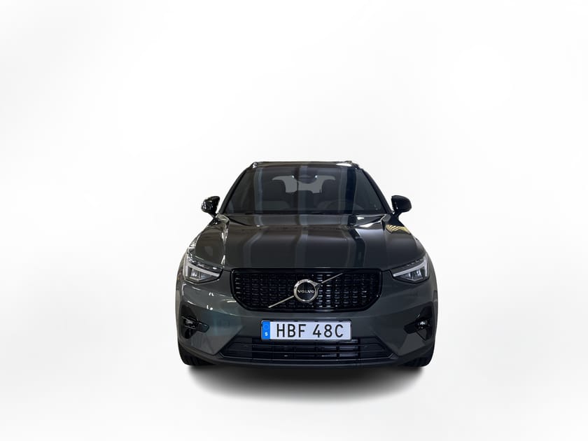 Bild 4 av Volvo XC40 B3 FWD Bensin Plus Dark
