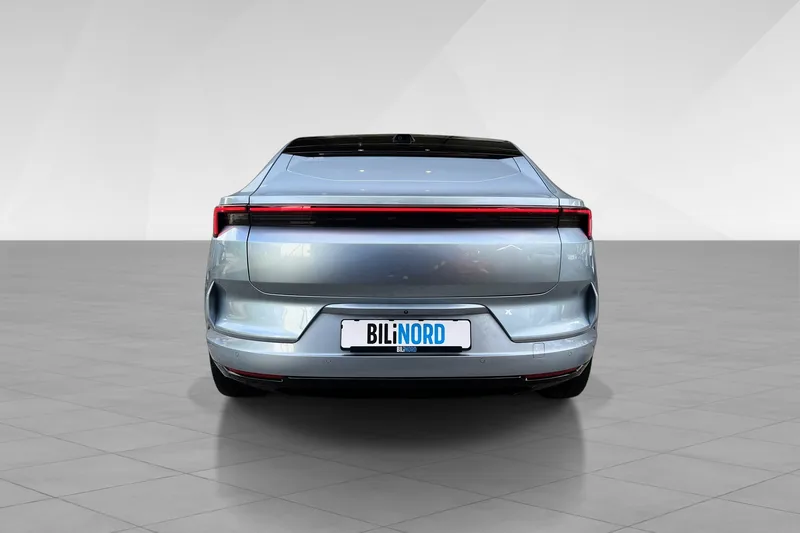 Polestar 4 Long Range Dual motor bilde 5