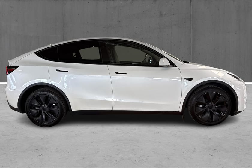 Bilde 4 av Tesla Model Y Long Range AWD AWD, 514HK H.feste, Panorama, Skinn