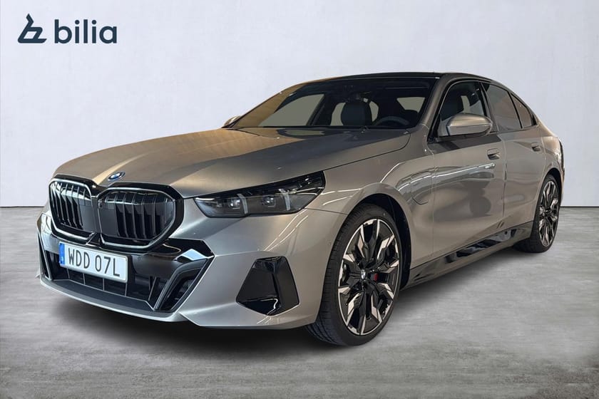 Bild 1 av BMW 530e xDrive M-sport Pro |DEMO| Drag | Panorama | B&W  | 360