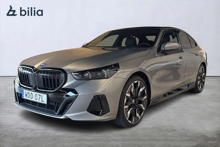 BMW 530e xDrive M-sport Pro |DEMO| Drag | Panorama | B&W  | 360