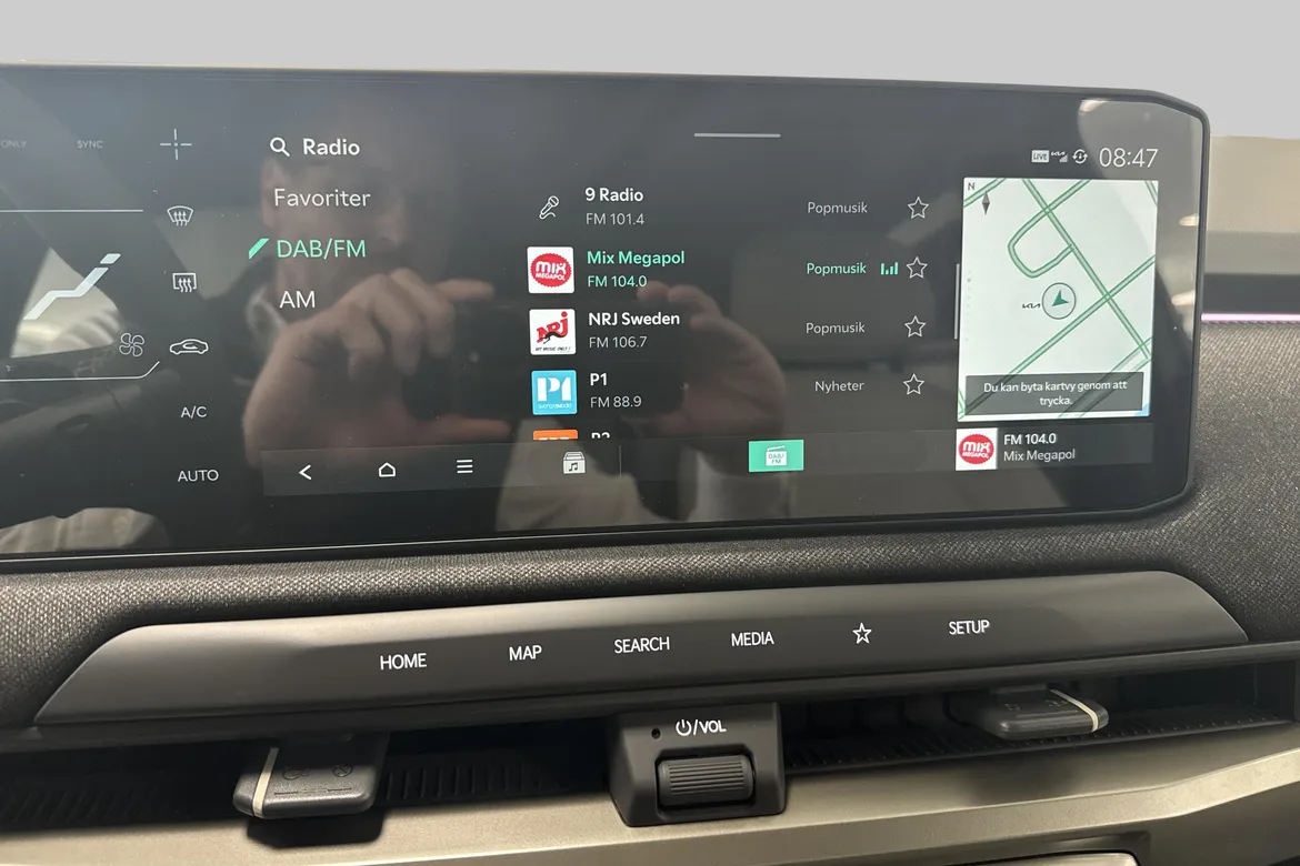 picture of a car