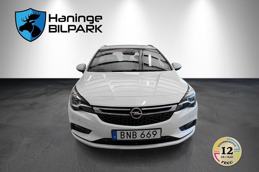 Bild 3 av Opel Astra Sports Tourer 1.6 CDTI DYNAMIC SUPERDEAL 3.95% / PDC / VÄRMARE / BT