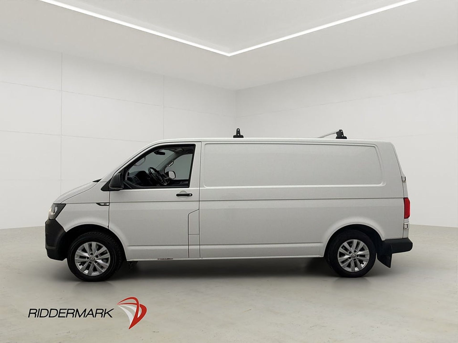 Volkswagen Transporter 2018, bild 6/10