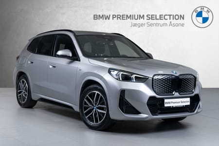BMW iX1 xDrive30