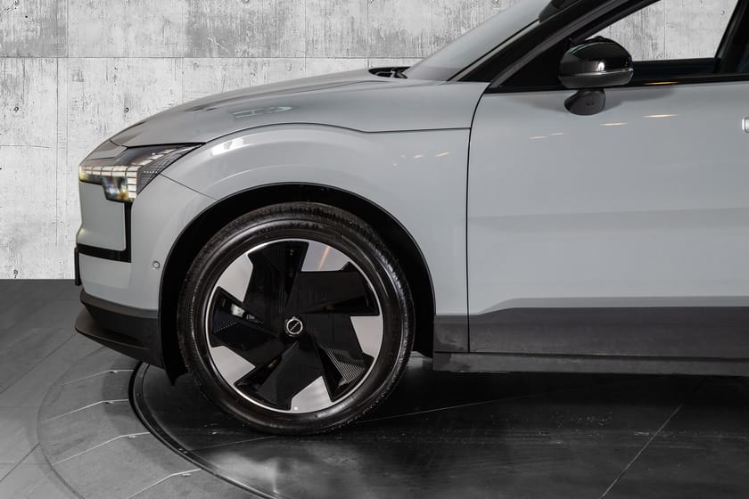 Bilde 5 av Volvo EX30 Twin Motor Performance – Ultra