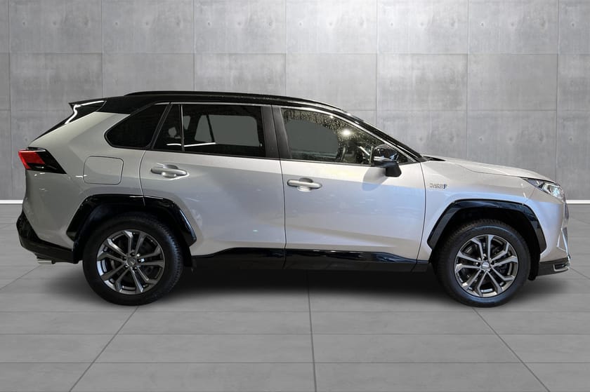 Bilde 5 av Toyota RAV4 Plug-in Hybrid 2.5 Exec Bitone & Pano AWD, R.kampanje 6.25% med 35%EK