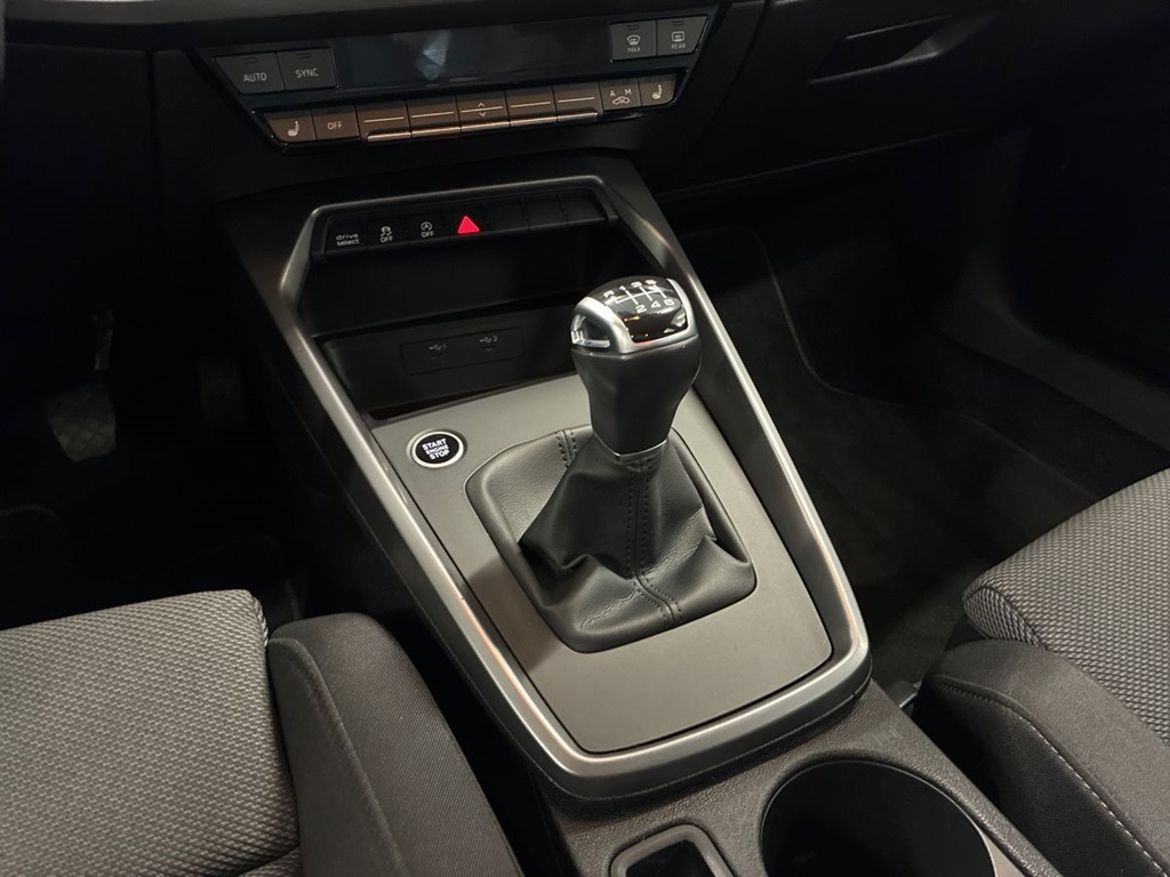 Audi Audi A3 Sportback 35 TFSI — bild 14