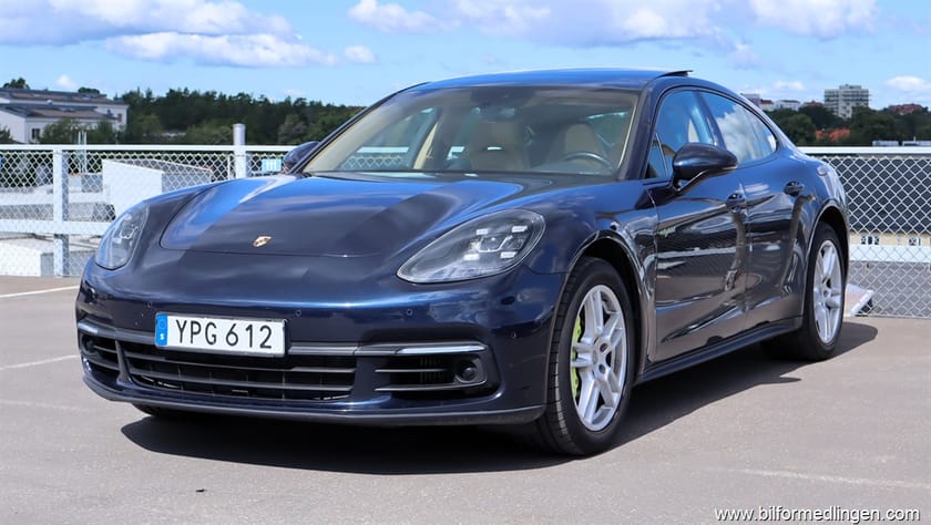 Bild 2 av Porsche Panamera 4 E-Hybrid 4 462hk Panorama S/V-hjul Svensksåld